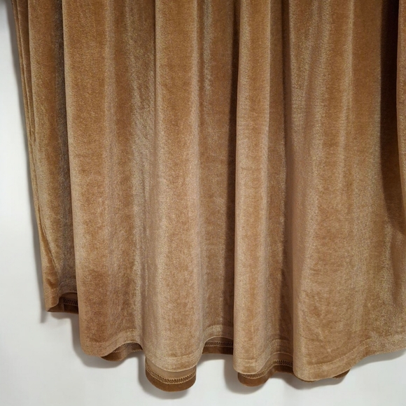 Velour mini dress Champagne color size 2x NWT - Picture 8 of 9